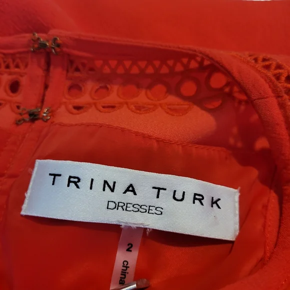Trina Turk Lucia Shift Dress Size 2 - Picture 4 of 7
